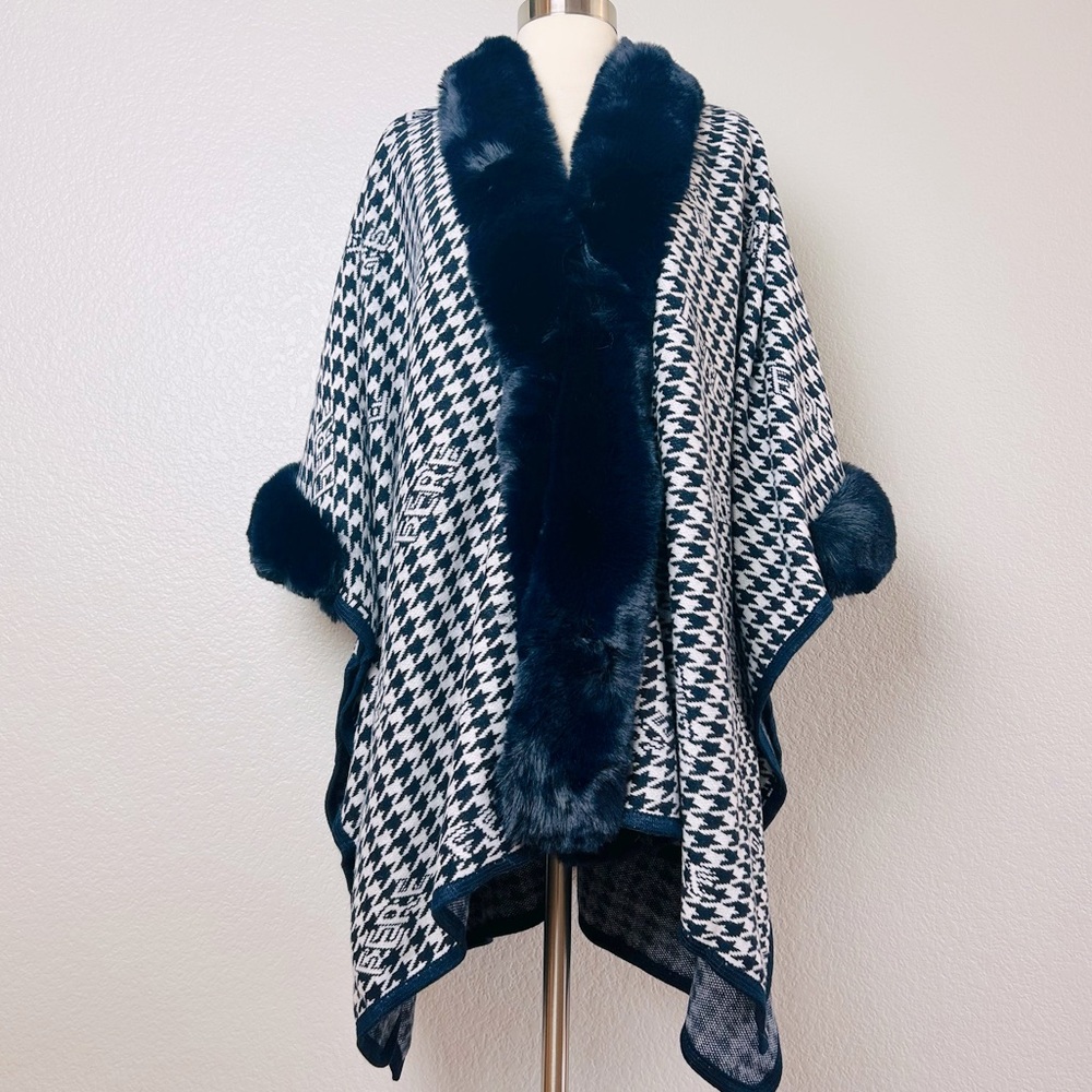 Poncho Cape Shawl Coat Women's Faux Fur Trim Navy Hounds Tooth Print O/S NWT